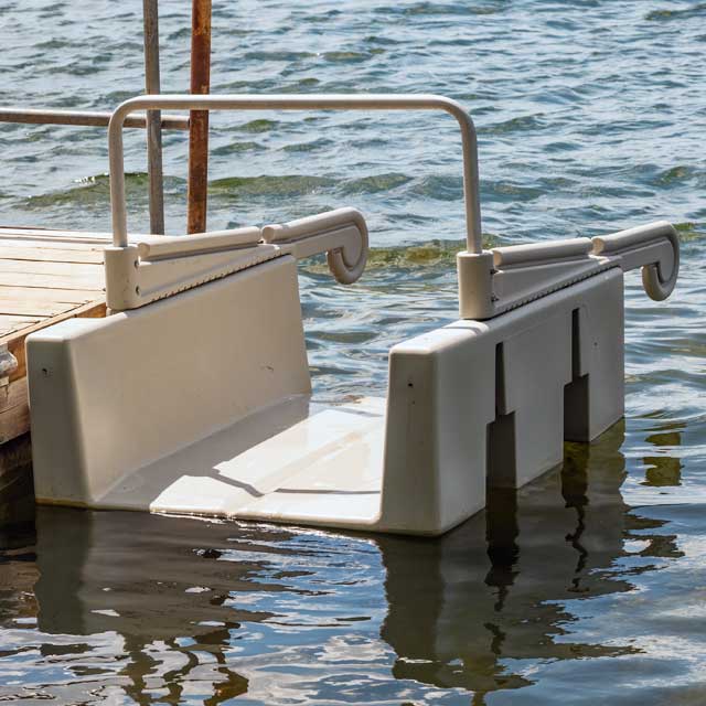 Roto Grab Bars and Overhead Assist for the Yakport kayak launch